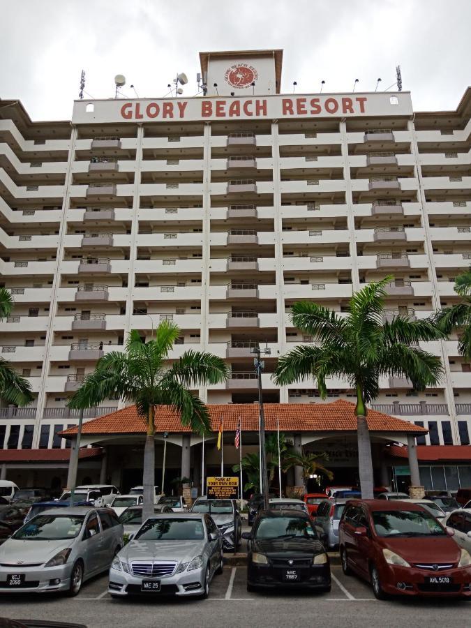 Glory Beach Resort Private Penthouse Петалинг Джая Екстериор снимка
