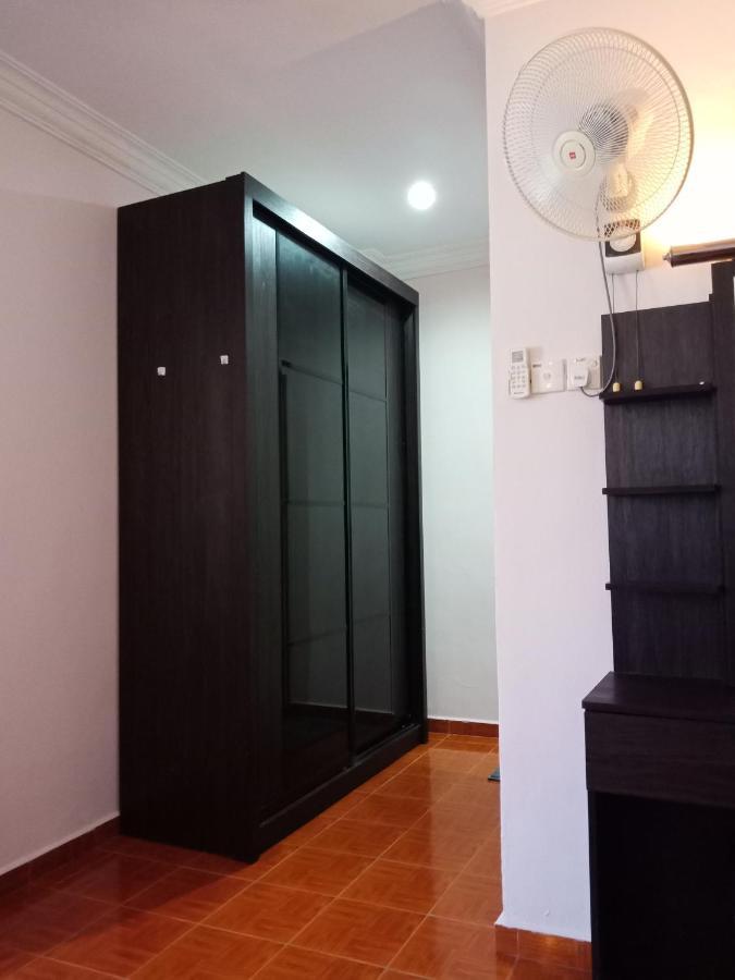 Glory Beach Resort Private Penthouse Петалинг Джая Екстериор снимка