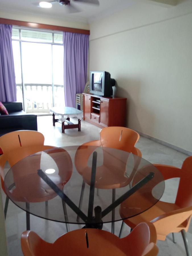 Glory Beach Resort Private Penthouse Петалинг Джая Екстериор снимка